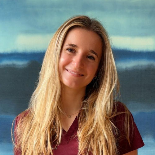 Dr Annika Czech, dentist